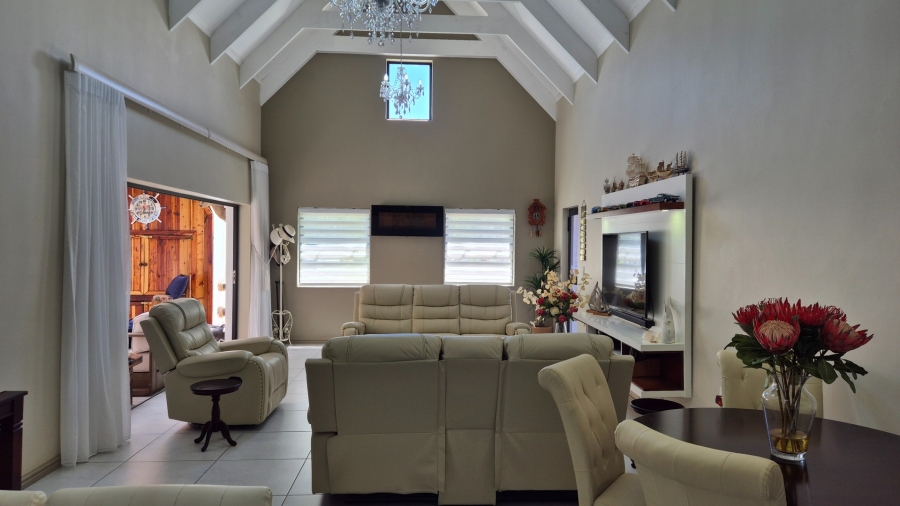 3 Bedroom Property for Sale in Jacobsbaai Western Cape